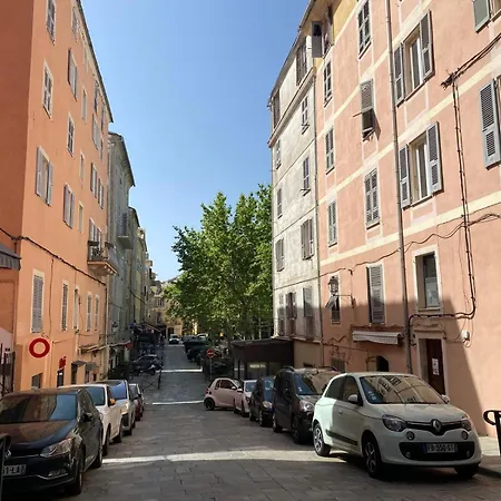 Vue Sur *